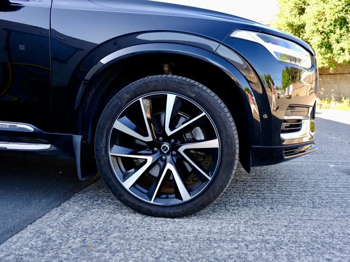 Volvo XC90 T8 2.0 Ultimate 2022//LOW KM - Image 2