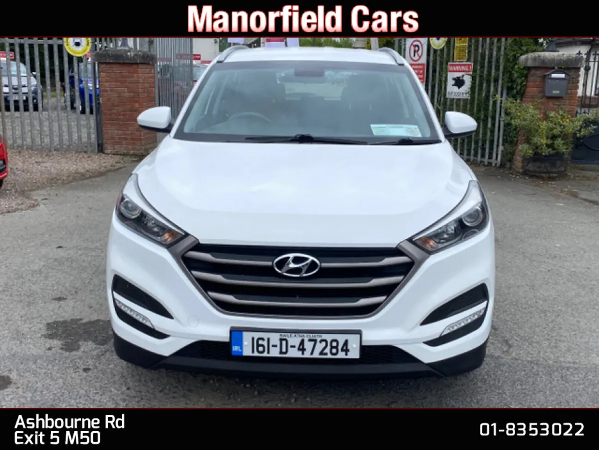 2016 Hyundai Tucson *1.6 PETROL* LOW KM'S - Image 3