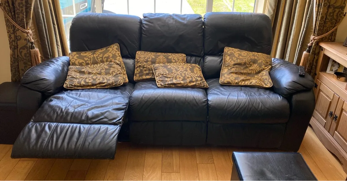 3 + 2 Seater Leather Reclining Sofas - Image 2