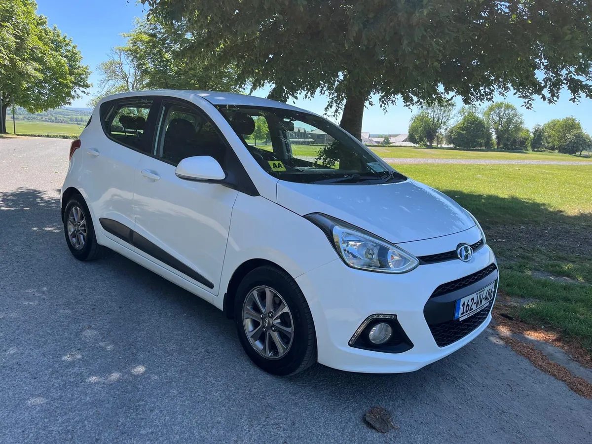 Hyundai i10 2018 Deluxe Low Mileage - Image 1