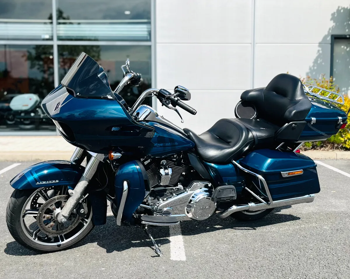 HARLEY-DAVIDSON ROAD GLIDE LIMITED + EXTRAS - Image 3
