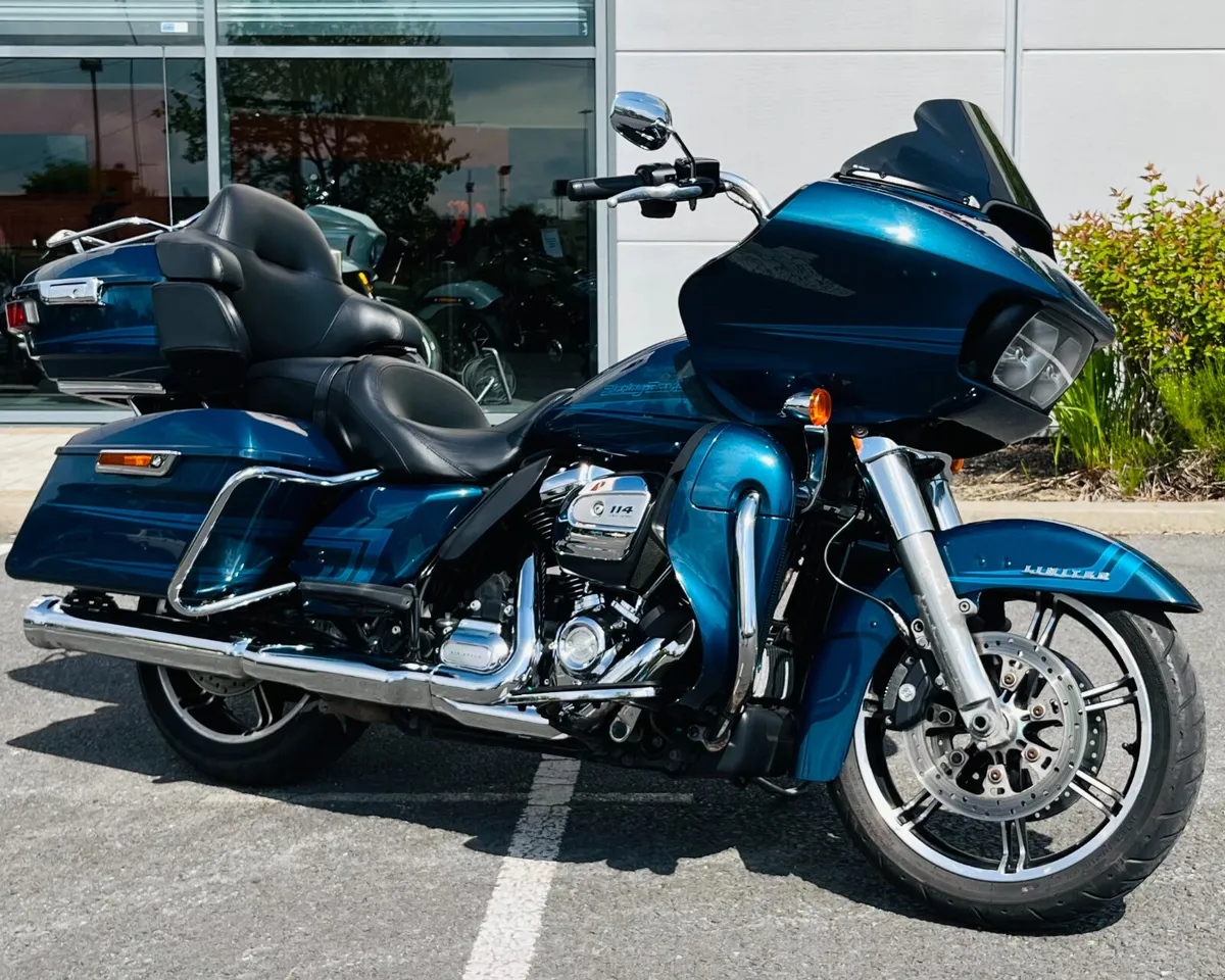 HARLEY-DAVIDSON ROAD GLIDE LIMITED + EXTRAS - Image 2
