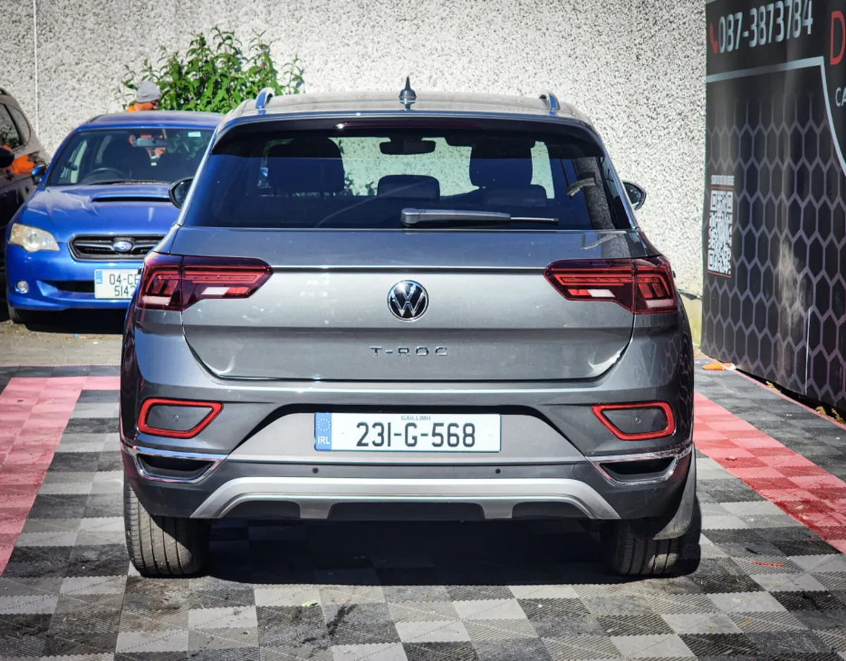 Volkswagen T-Roc 2023 - Image 4