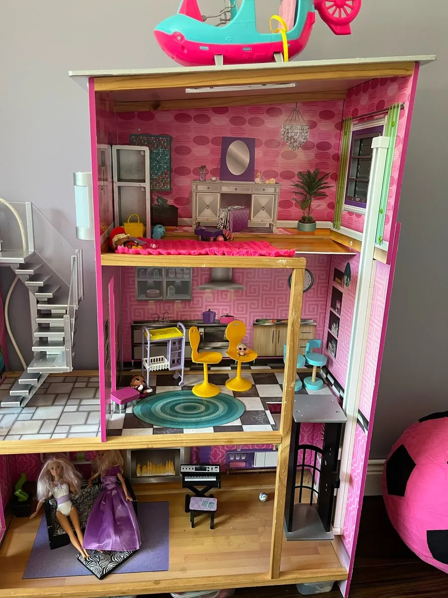 Kidkraft Uptown Doll House - Image 2