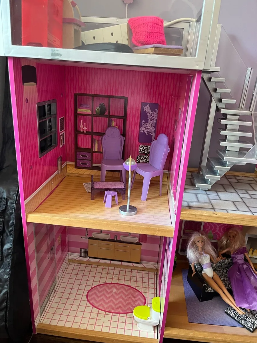 Kidkraft Uptown Doll House - Image 4