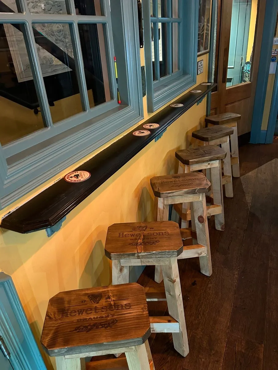 Pub stools - Image 1