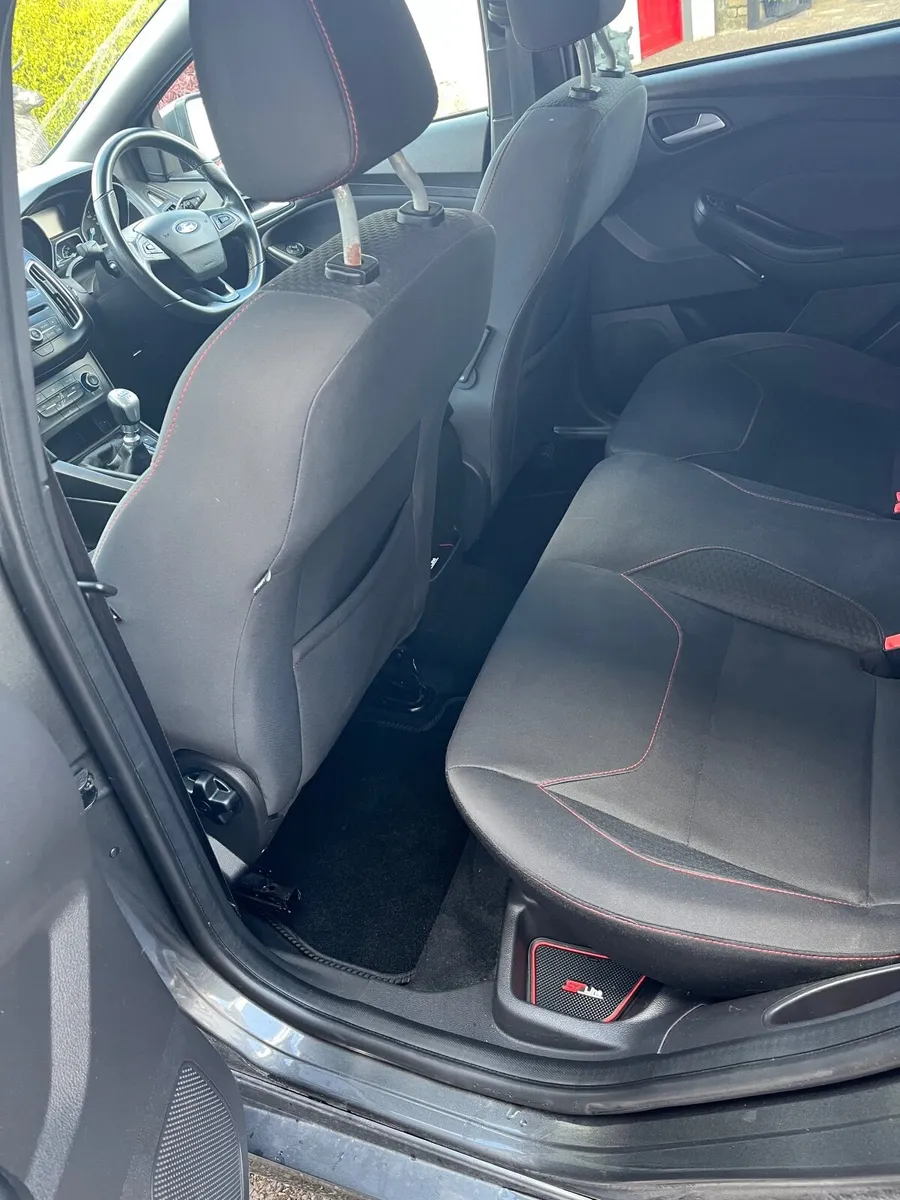 2018 Ford Focus St line - Image 2