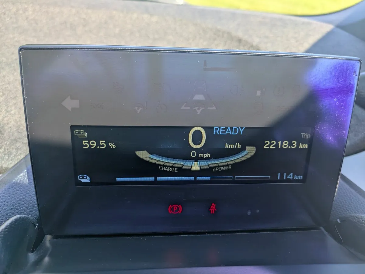 BMW i3 2016 94 Ah (33kWh) - Image 4