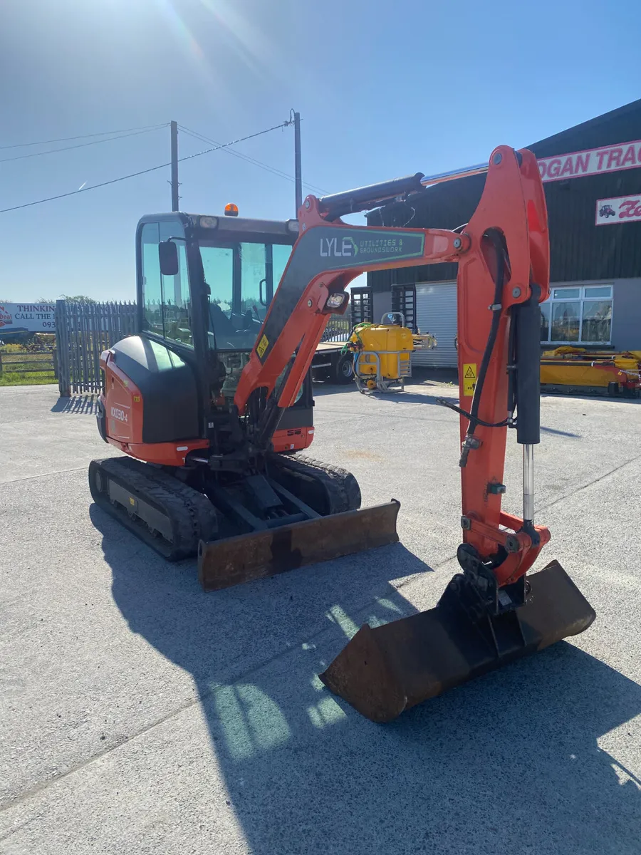 Kubota KX030-4 - Image 2