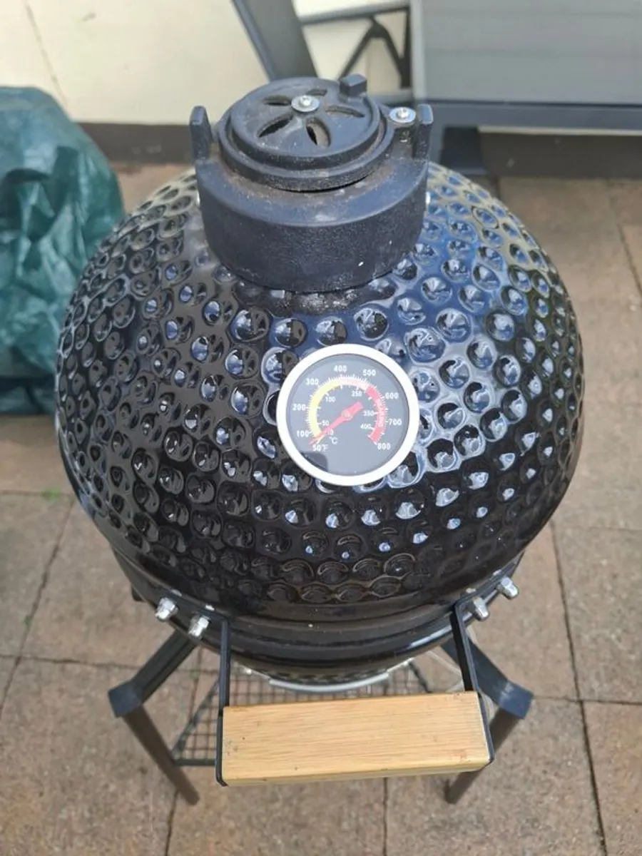 Kamado BBQ - Image 3
