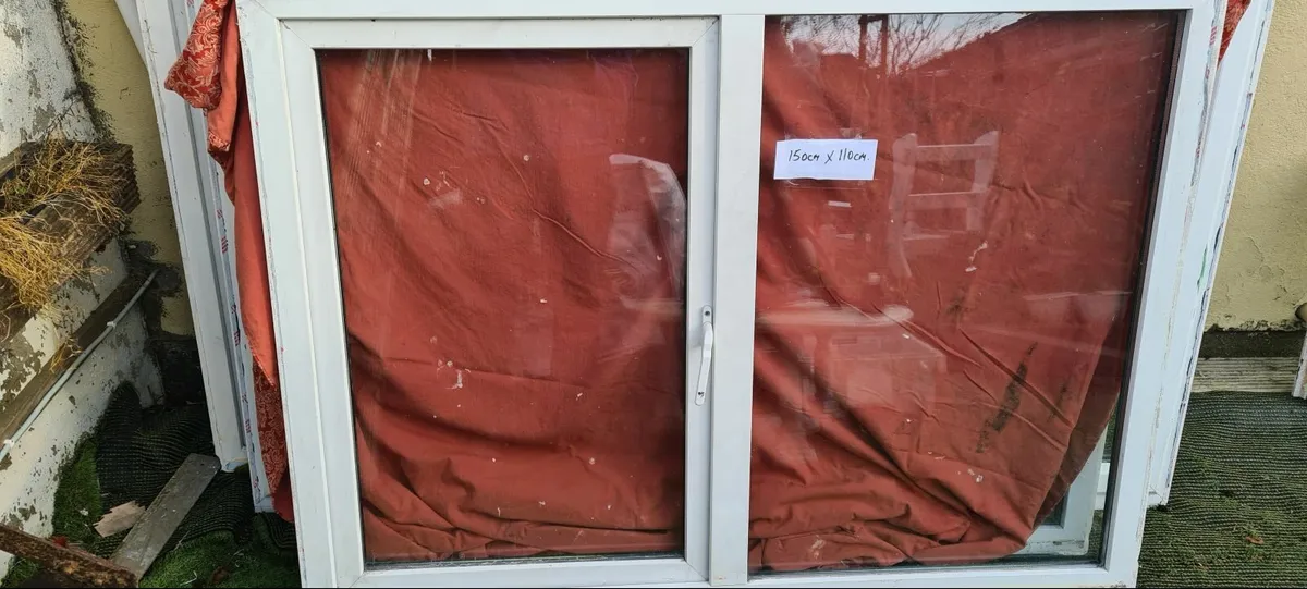 Selection of PVC windows in perfect condition - Image 1
