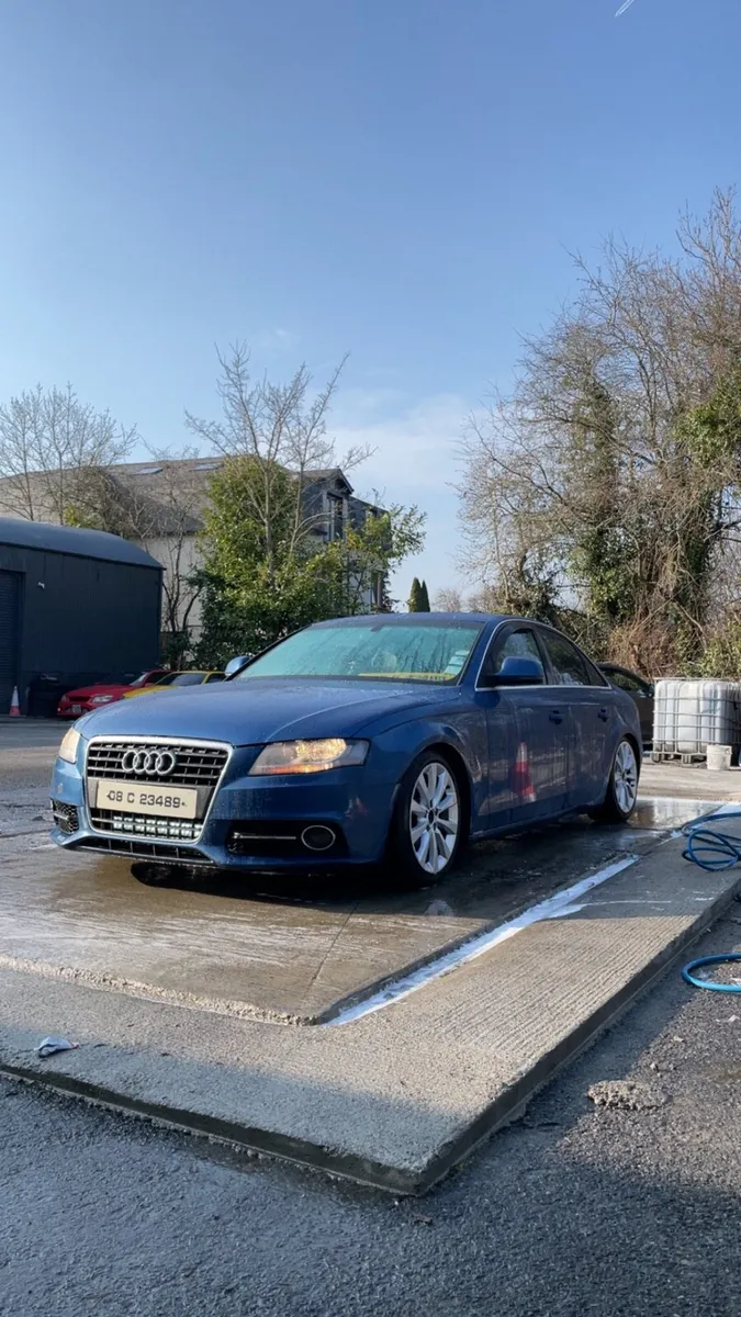 Audi A4 B8 2.0 tdi - Image 2