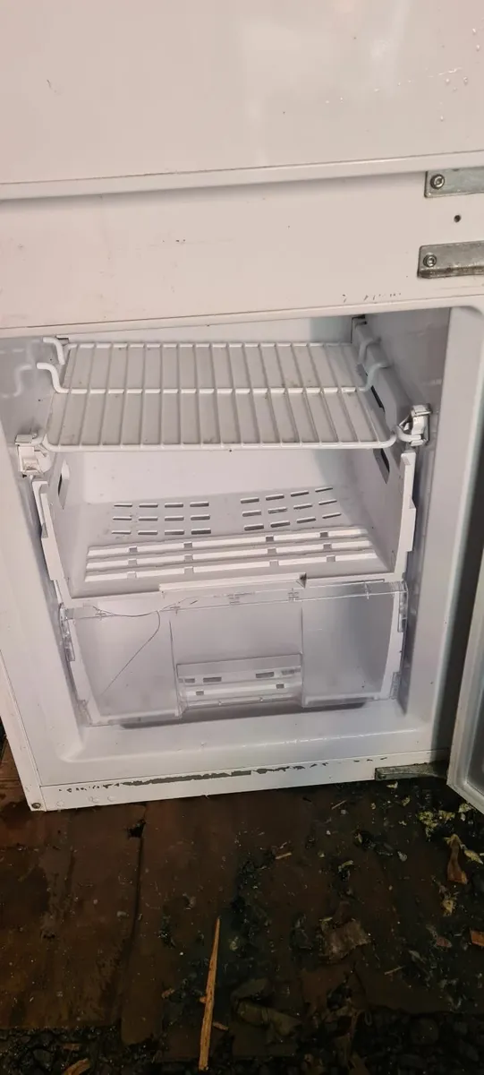 Large  Fridge Freezer - Image 4