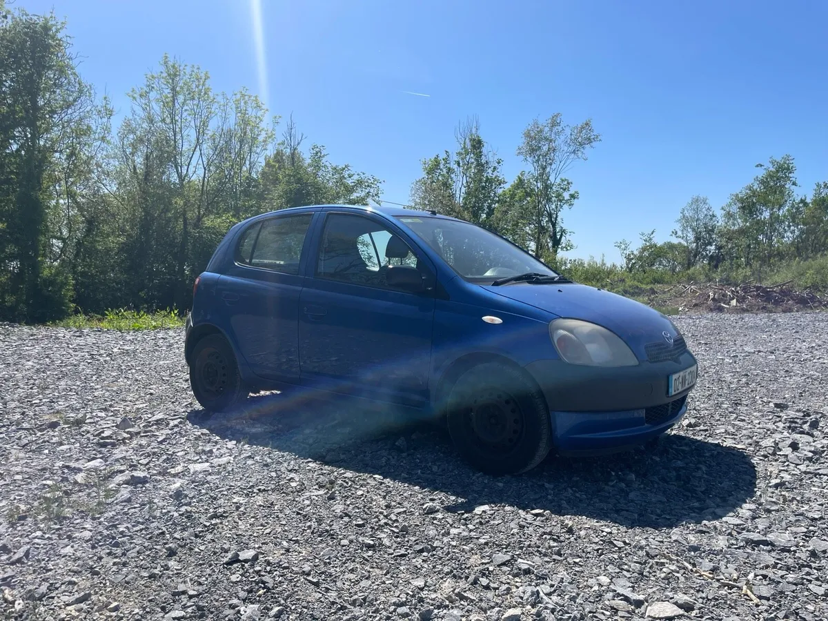 Toyota Yaris 1.0 Petrol NCT 07/25 Tax 05/25 - Image 2