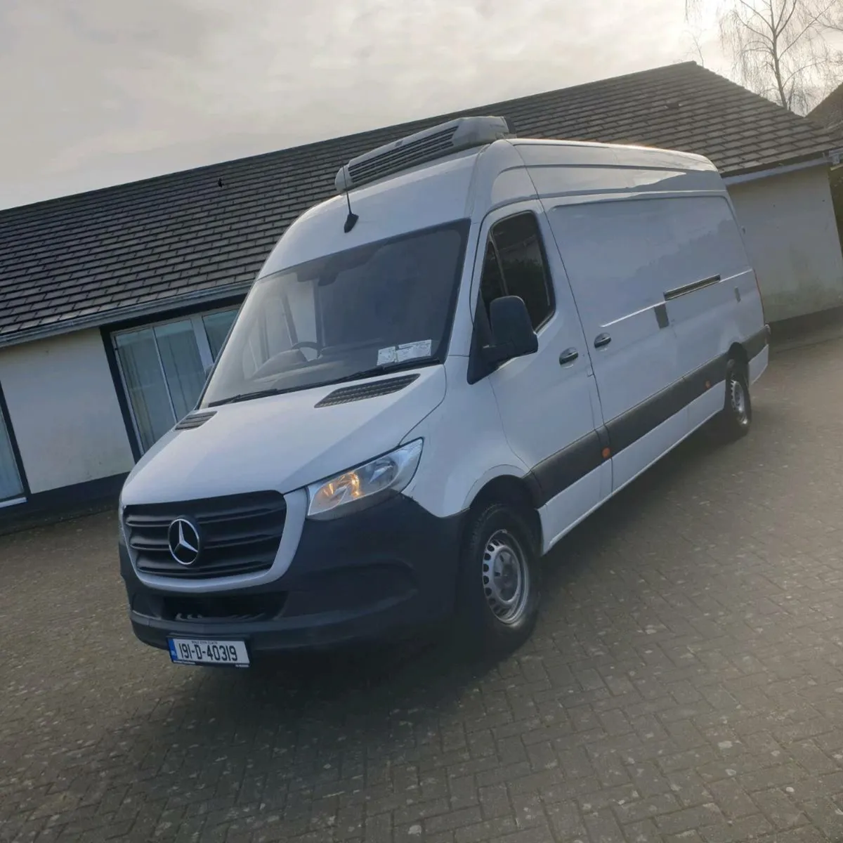 192 Mercedes Sprinter 314CDI LWB H/R Fridge Low KM - Image 3