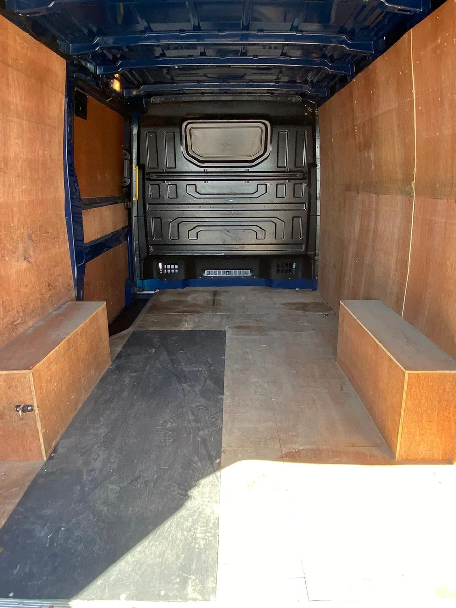 Volkswagen Crafter 2020 140BHP  2.0L - Image 4