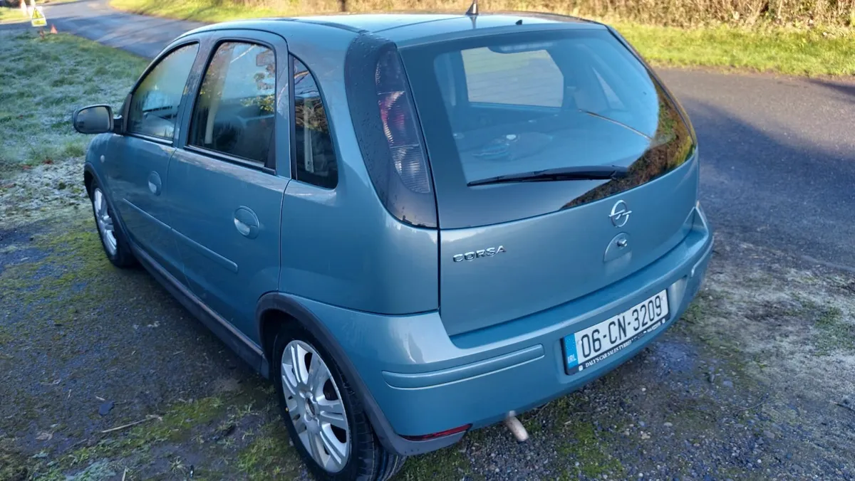 06 Opel Corsa 1L, Blue - Image 4