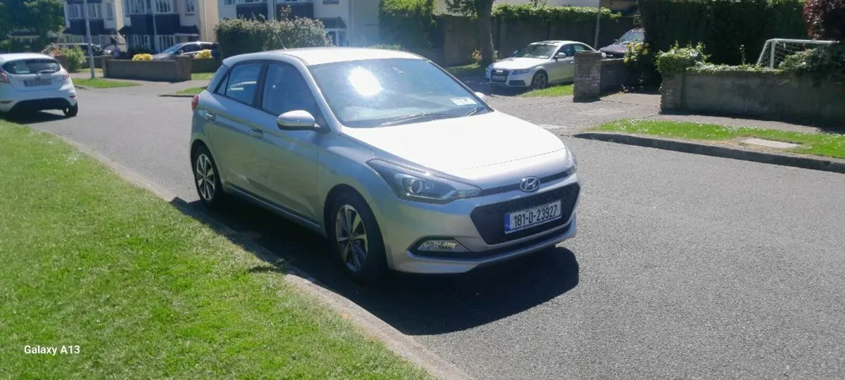 Car - Image 1