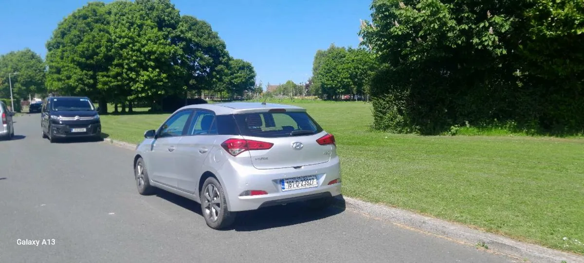 Car - Image 4