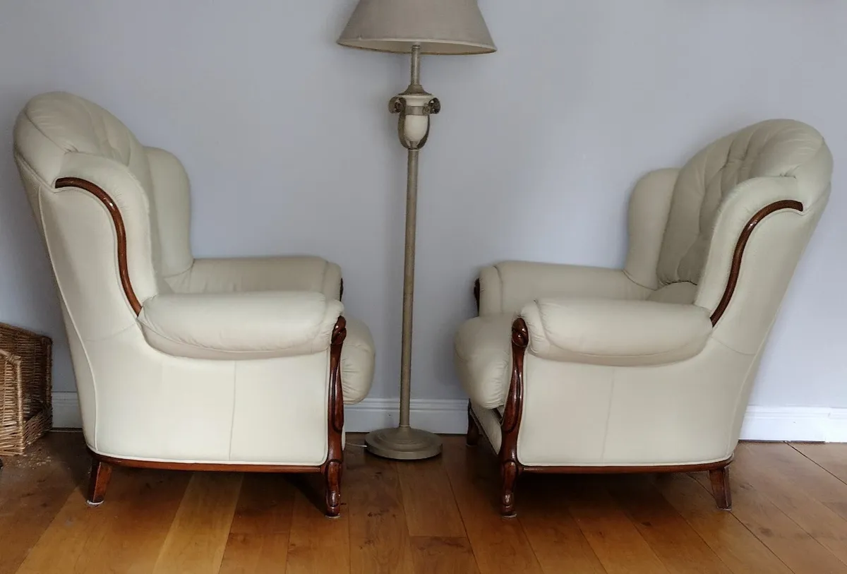 Classic Ivory Italian Leather 3-Piece Suite - Image 4