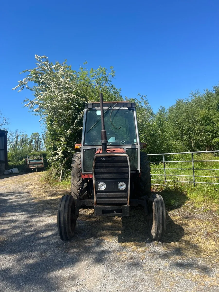 Massey 690 - Image 2