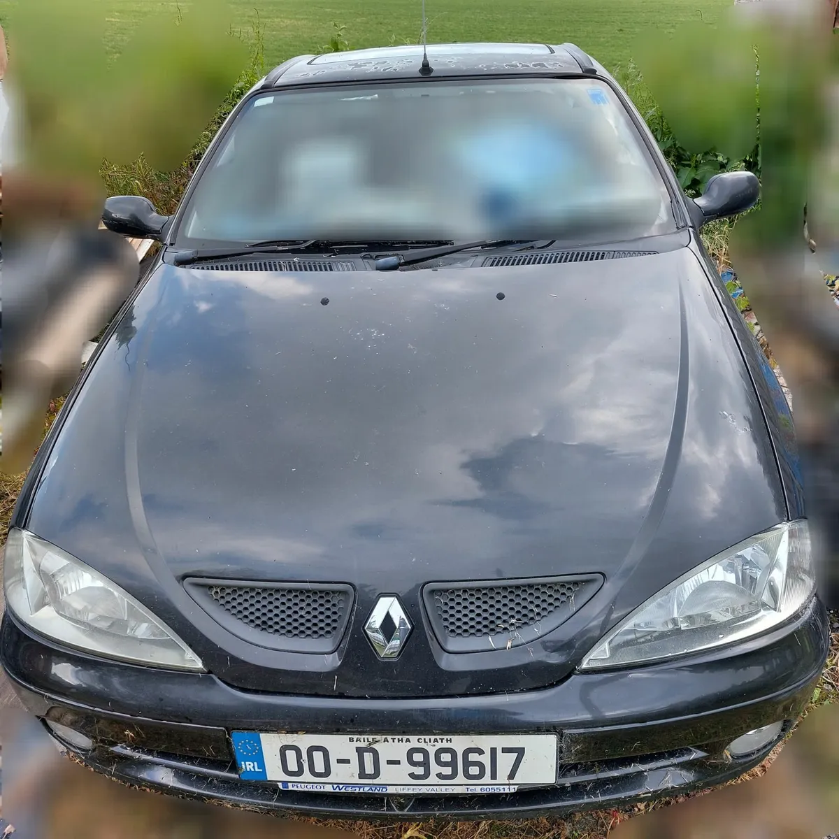 00 Black Renault Megan Coupe 1.4L - Image 2
