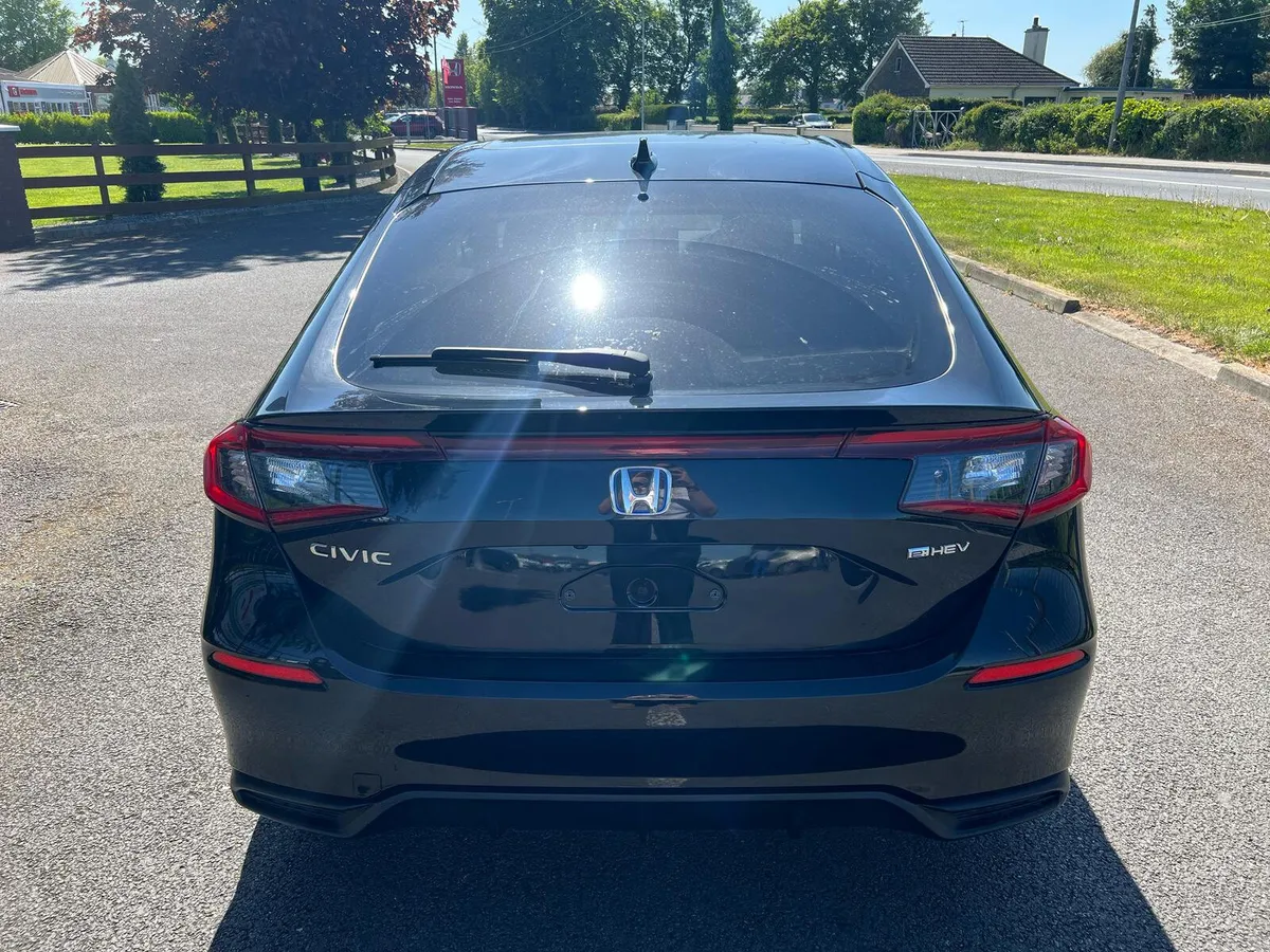 Honda Civic Hybrid Advance 2025 - Image 4