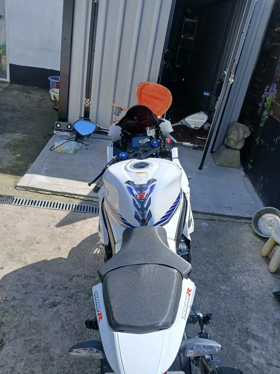 Suzuki gsxr 1000r ×2 - Image 4
