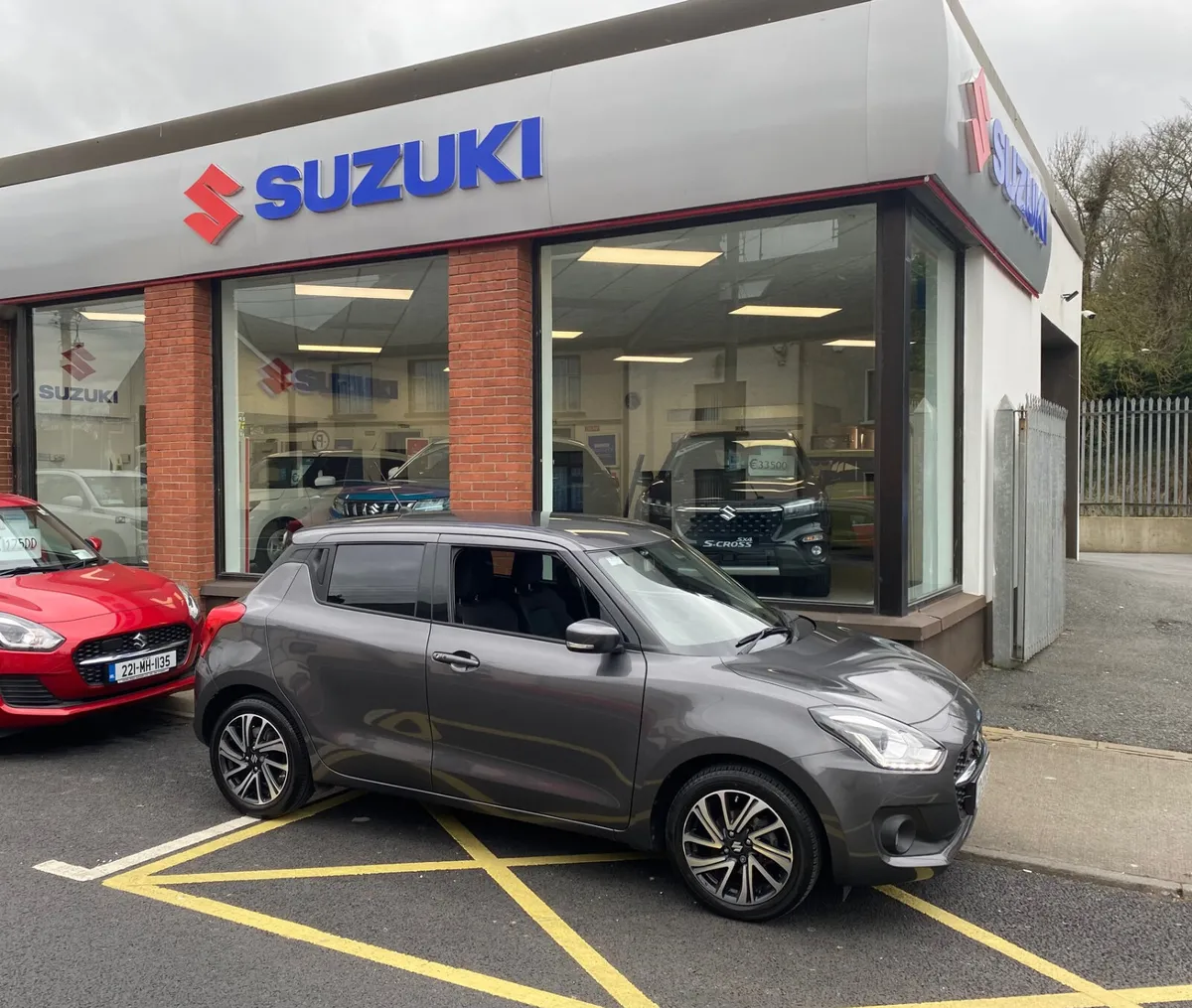 Suzuki Swift 1.2 Mild HYBRID SZ5 2022 - Image 1