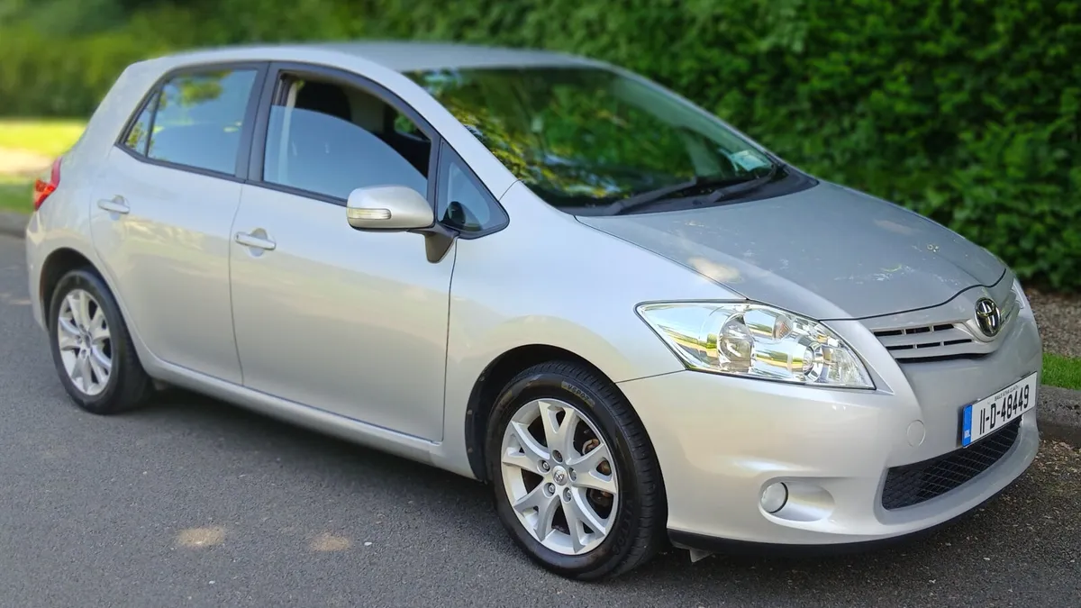 Toyota Auris 2011 1.3 *NEW NCT* 5dr - LOW MILEAGE - Image 1