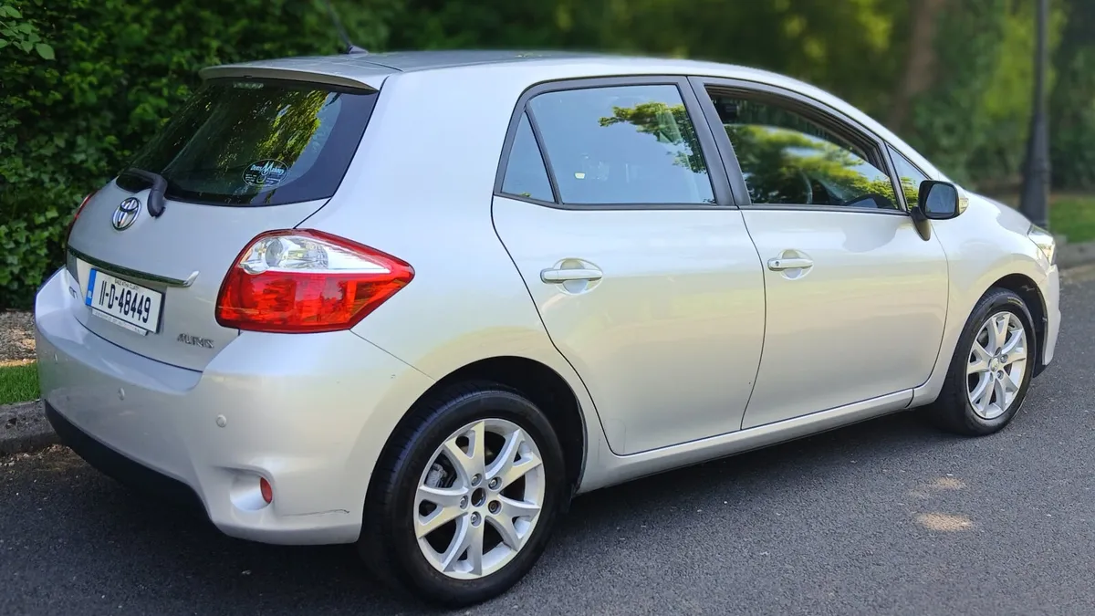 Toyota Auris 2011 1.3 *NEW NCT* 5dr - LOW MILEAGE - Image 3