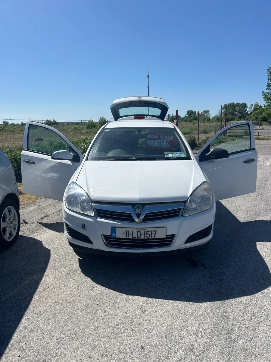 2011 Astra Van - New CVRT - Image 4