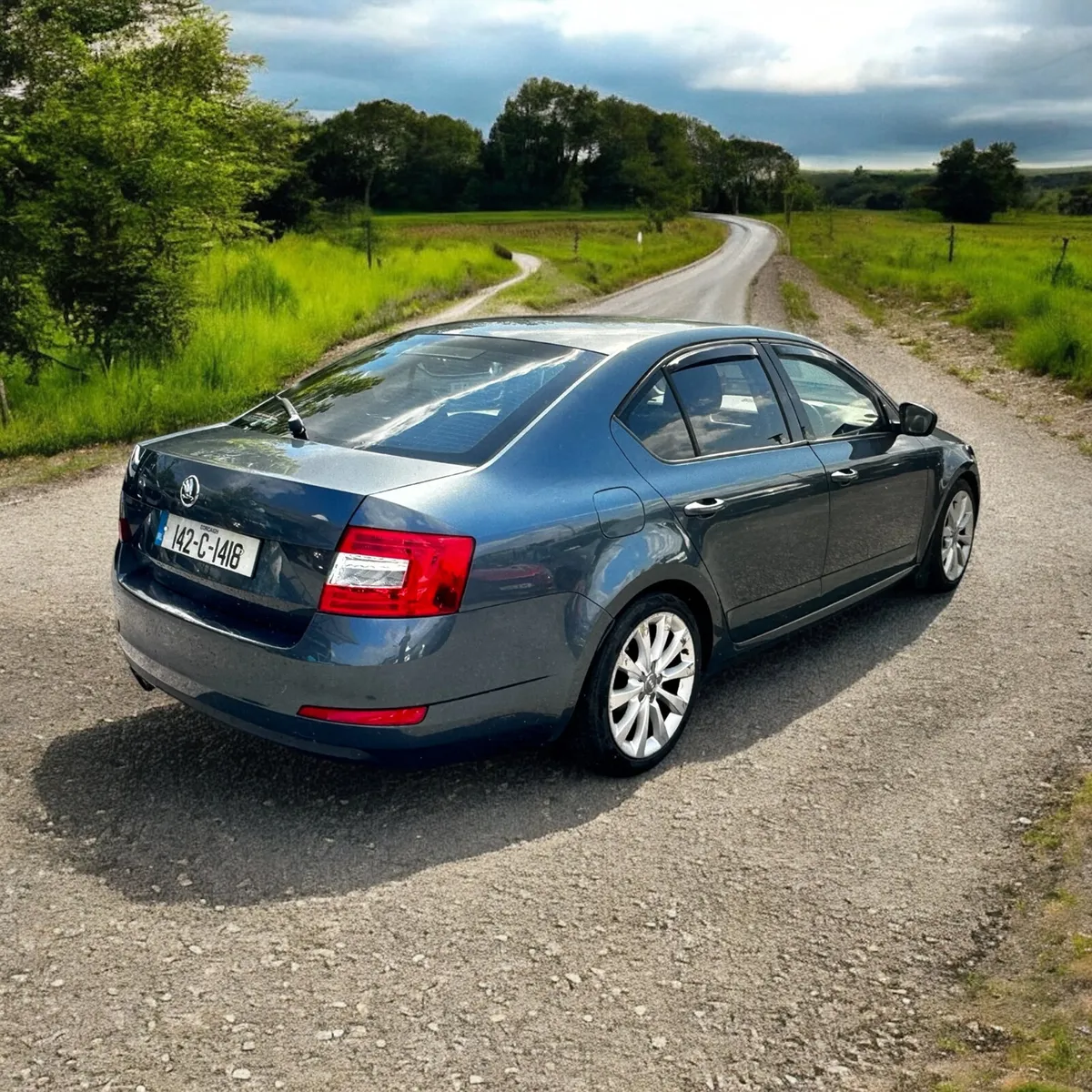 Skoda Octavia 1.6 TDI CR 105BHP Elegance - Image 2