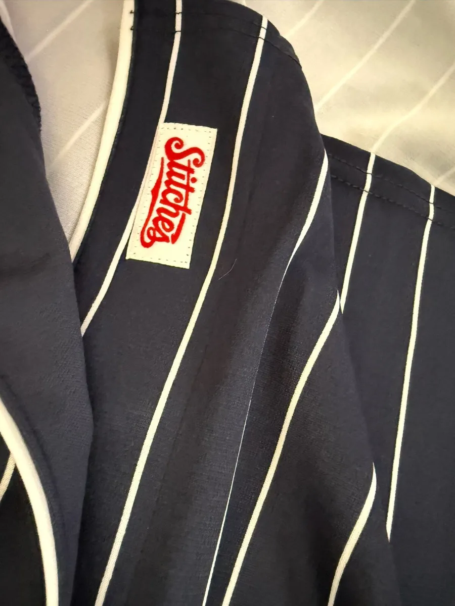 Men’s yankees ny New York baseball jersey size xxl - Image 3