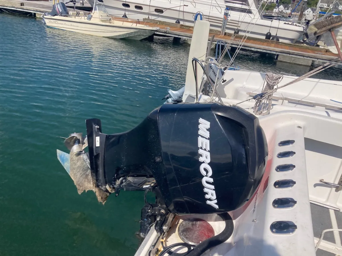 boat engine - Image 1