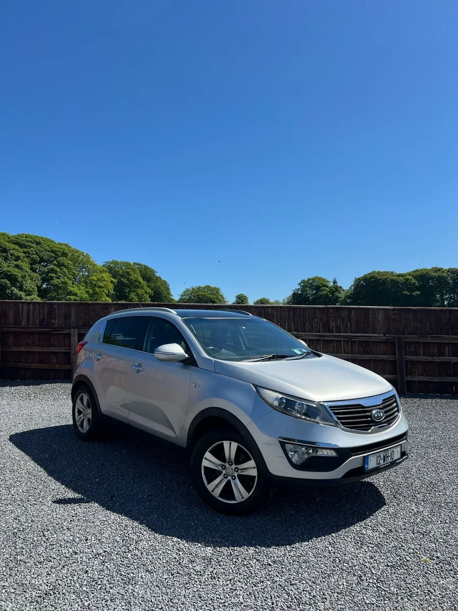 Kia Sportage 1.7diesel high spec - Image 1