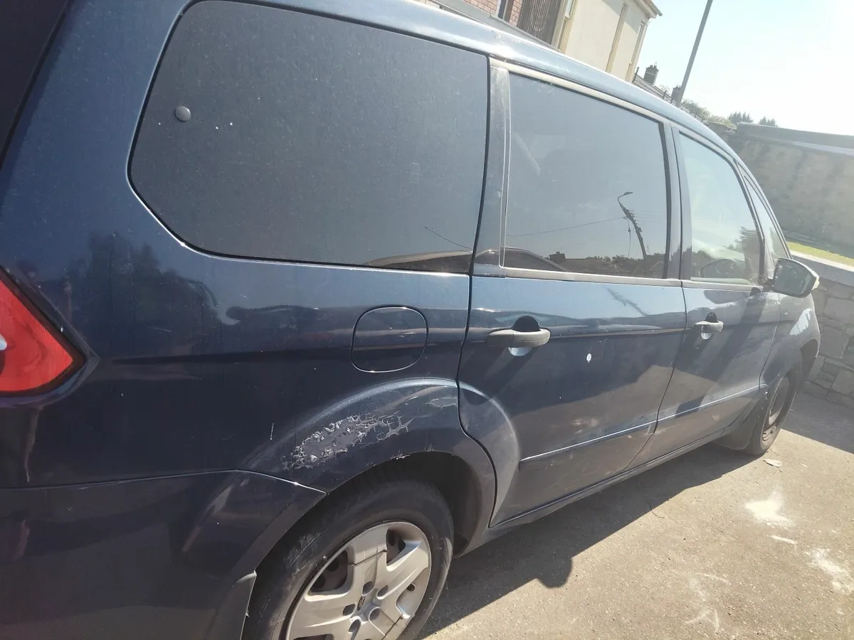 Ford Galaxy 2008 - Image 4