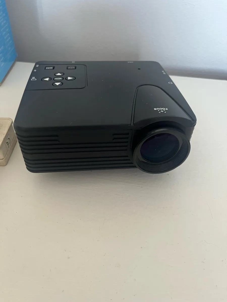 Cinema projector - Image 4
