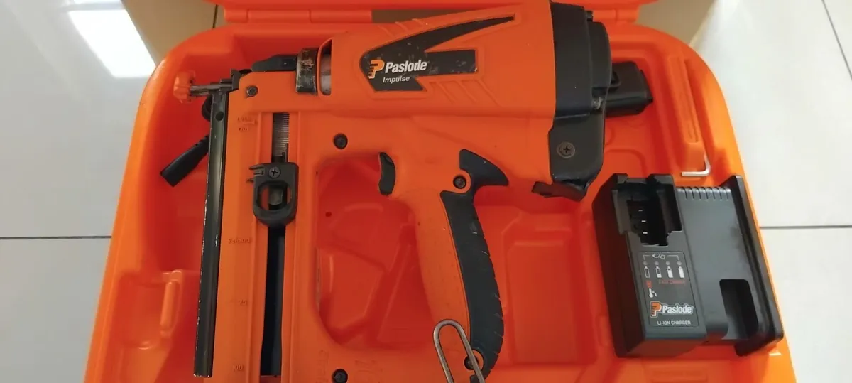 Paslode im65 F16 2nd fix Nail Gun"Fully Serviced" - Image 3