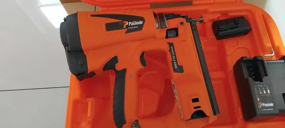 Paslode im65 F16 2nd fix Nail Gun"Fully Serviced" - Image 1