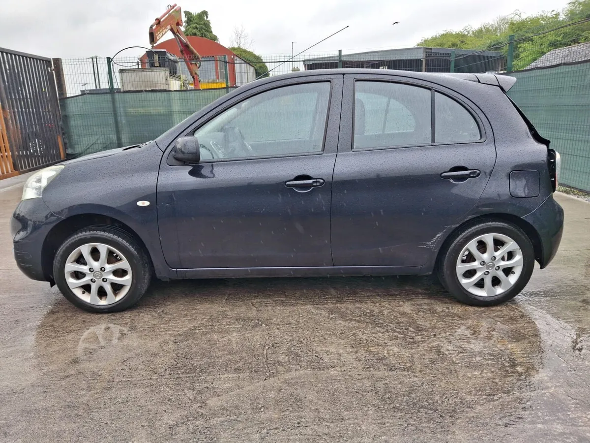 152 Nissan Micra  drive home - Image 4