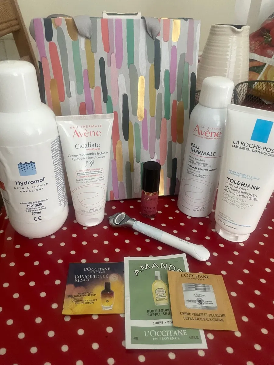 Beauty hamper new and barely used worth 90 euro - Image 1