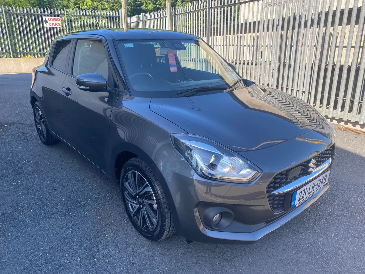 Suzuki Swift 1.2 Mild HYBRID SZ5 2022 - Image 2