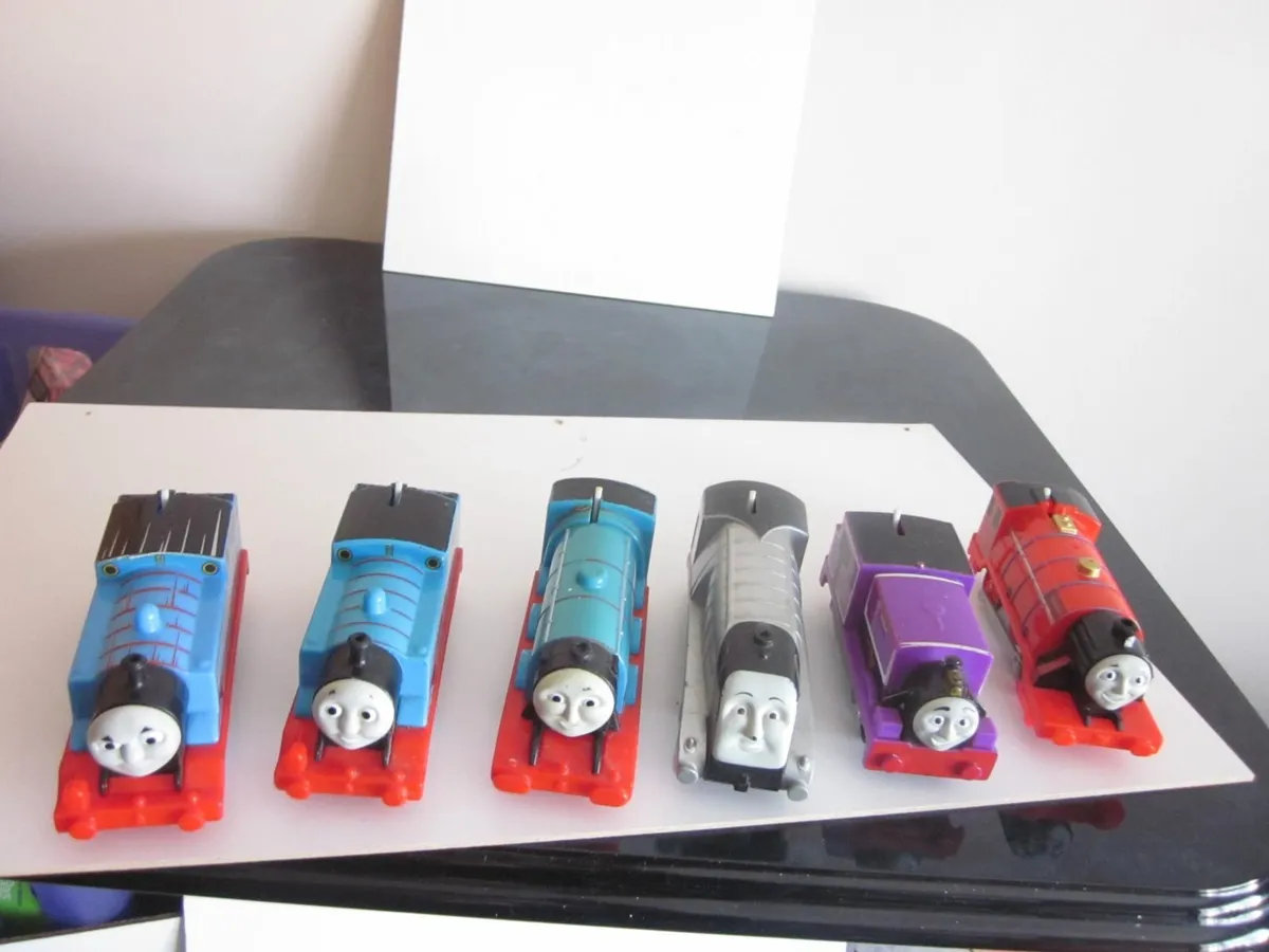 Six Thomas & Friends Mattel  Motorised Trains - Image 1