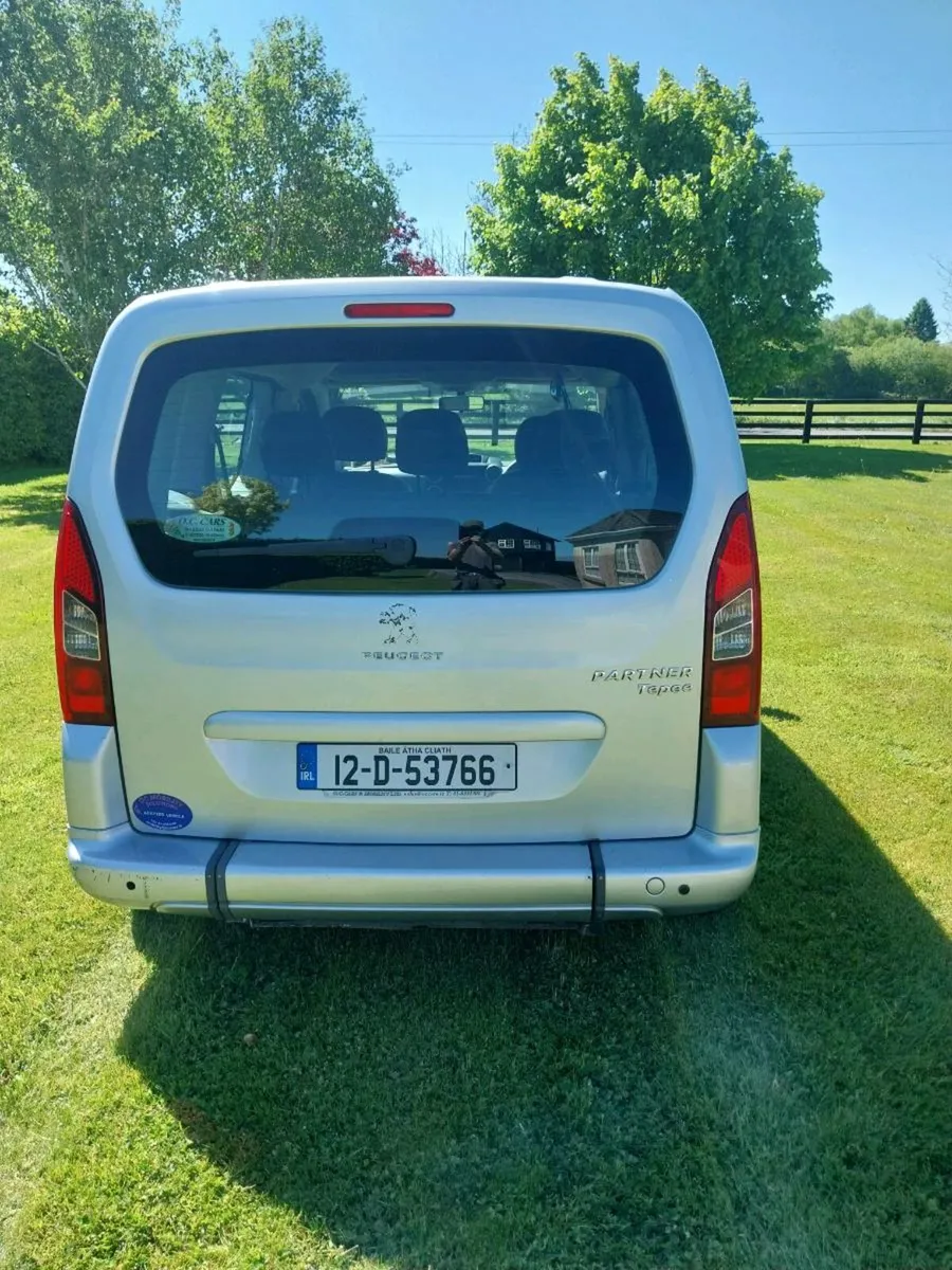 Peugeot Partner  wheelchair - Image 3