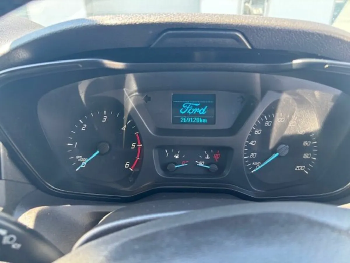 Ford Transit 2018 - Image 2