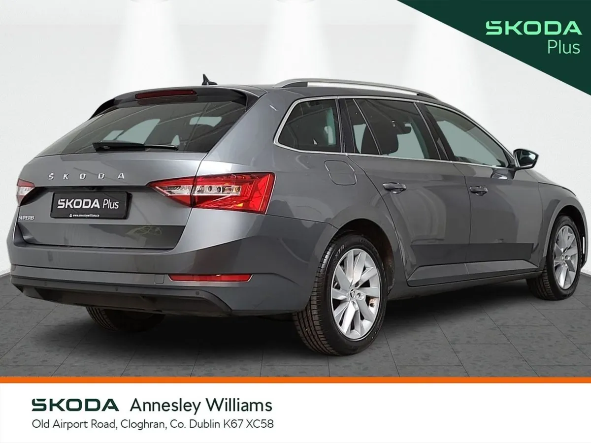 Skoda Superb Combi Style 2.0tdi 150Bhp DSG - Image 4