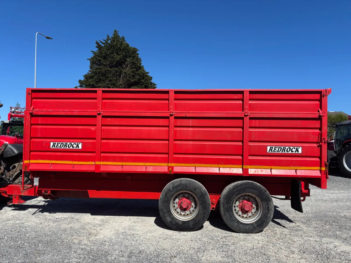Grain trailer - Image 1