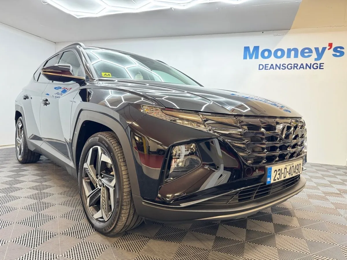 Hyundai Tucson 4WD Executive Plus Phev Auto - Image 1