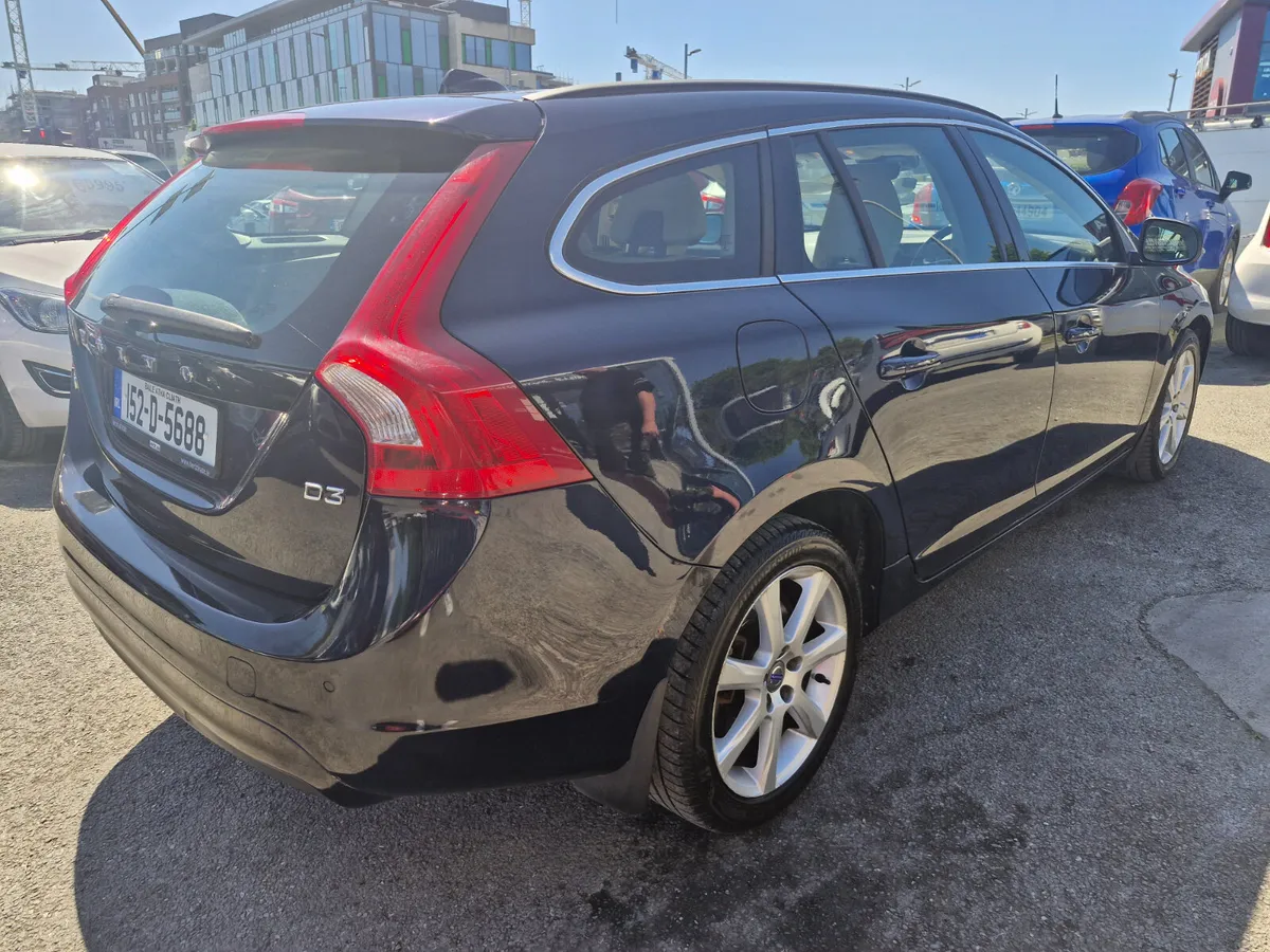 Volvo V60 2015 - Image 4